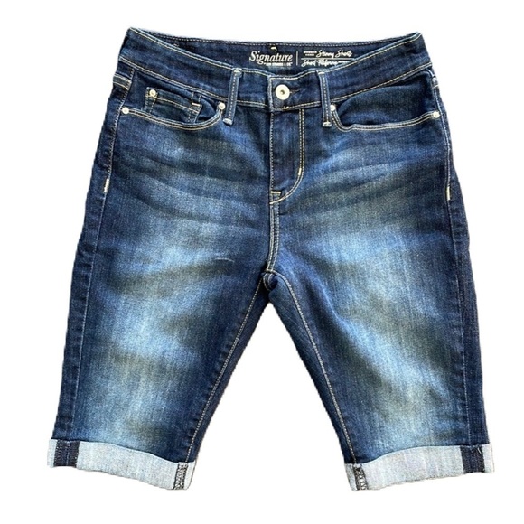 Sz6 Levi’s Signature Modern Skinny Shorts Dark Wash EUC - Picture 4 of 12